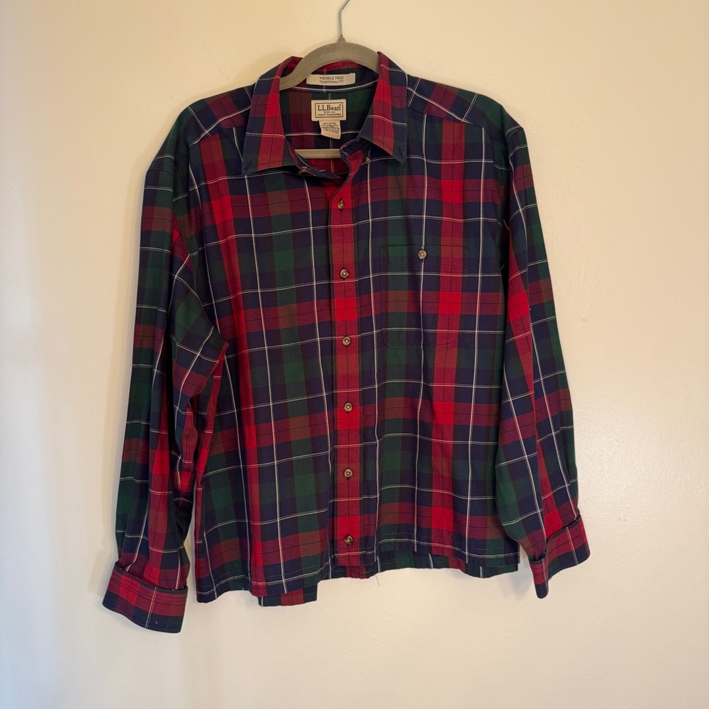 L.L. Bean Men's Casual Plaid Shirt Red, Blue size L made of cotton and wool